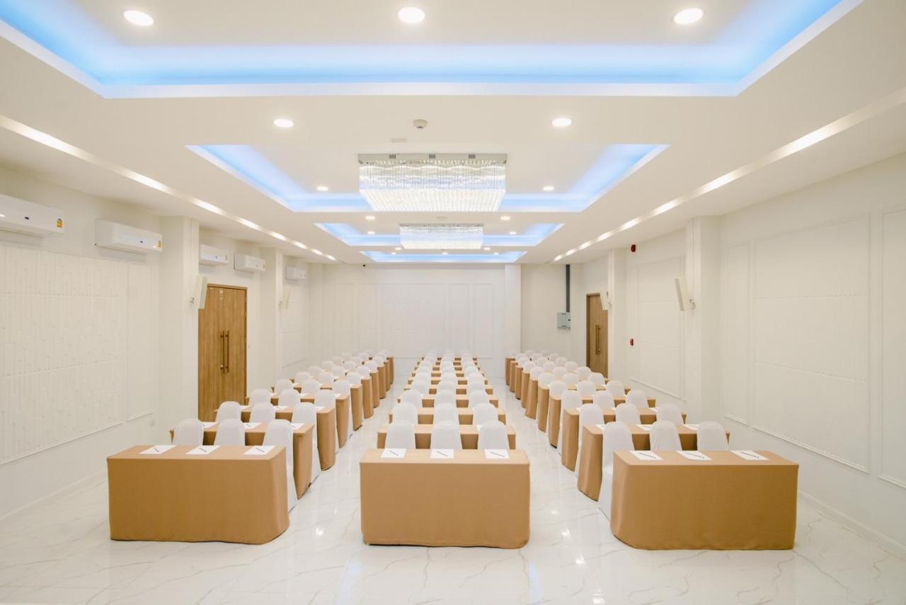 בורי ראם Hotel Agnes מראה חיצוני תמונה