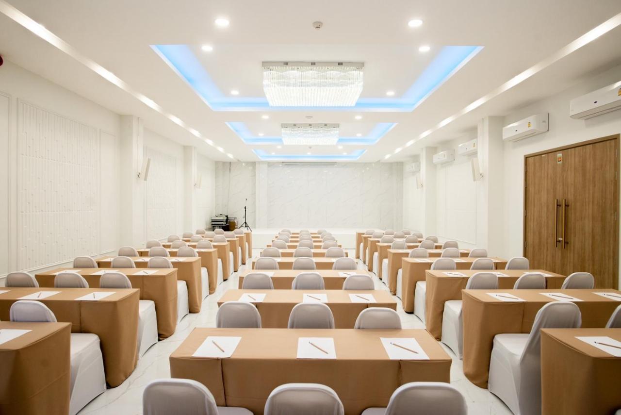 בורי ראם Hotel Agnes מראה חיצוני תמונה