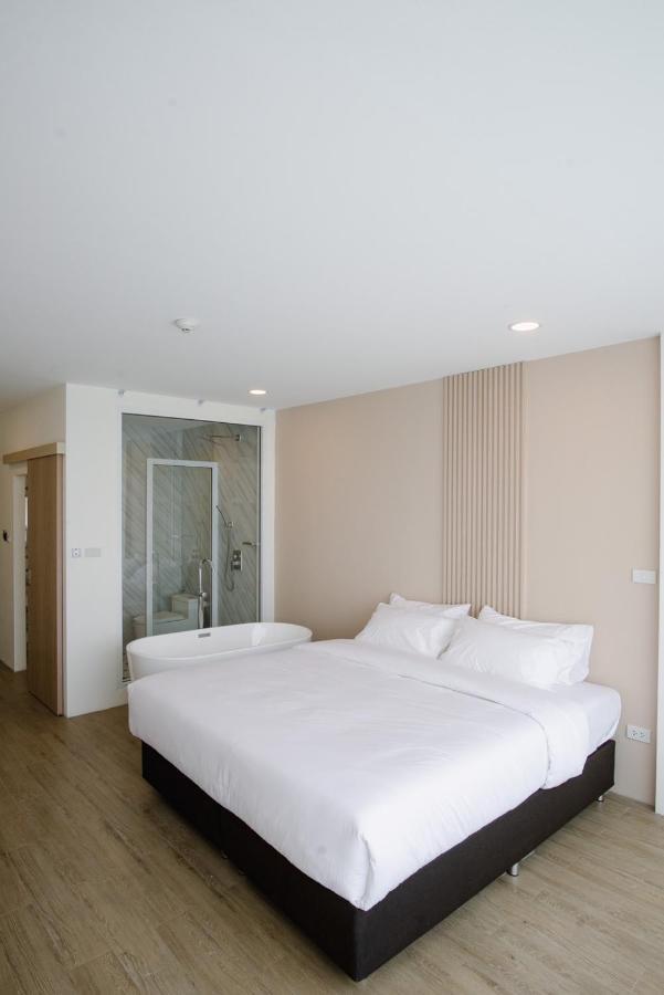 בורי ראם Hotel Agnes מראה חיצוני תמונה