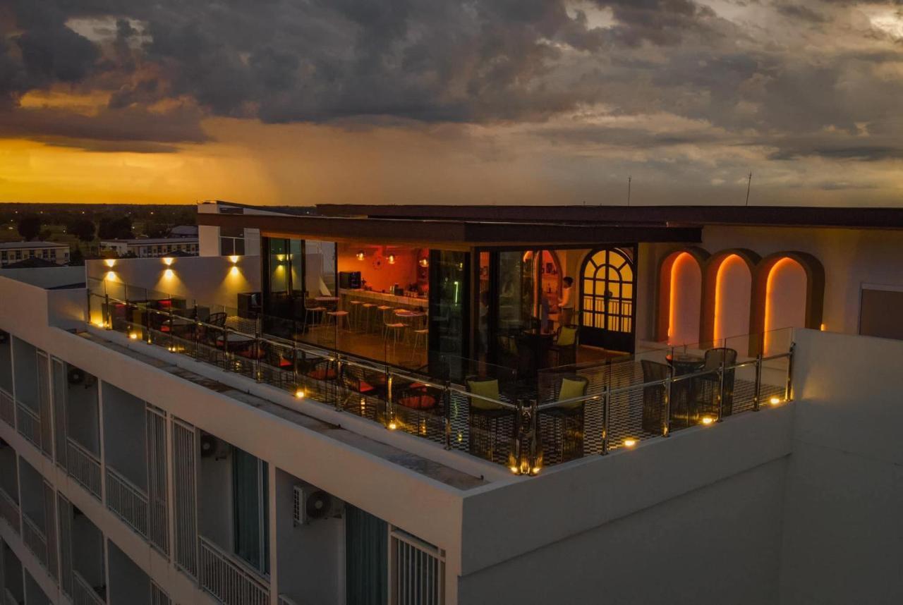בורי ראם Hotel Agnes מראה חיצוני תמונה