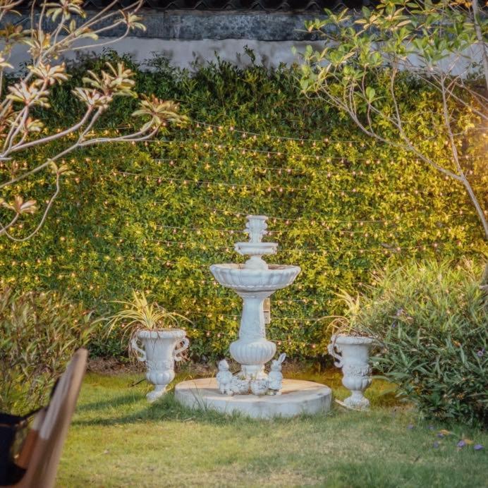 בורי ראם Hotel Agnes מראה חיצוני תמונה